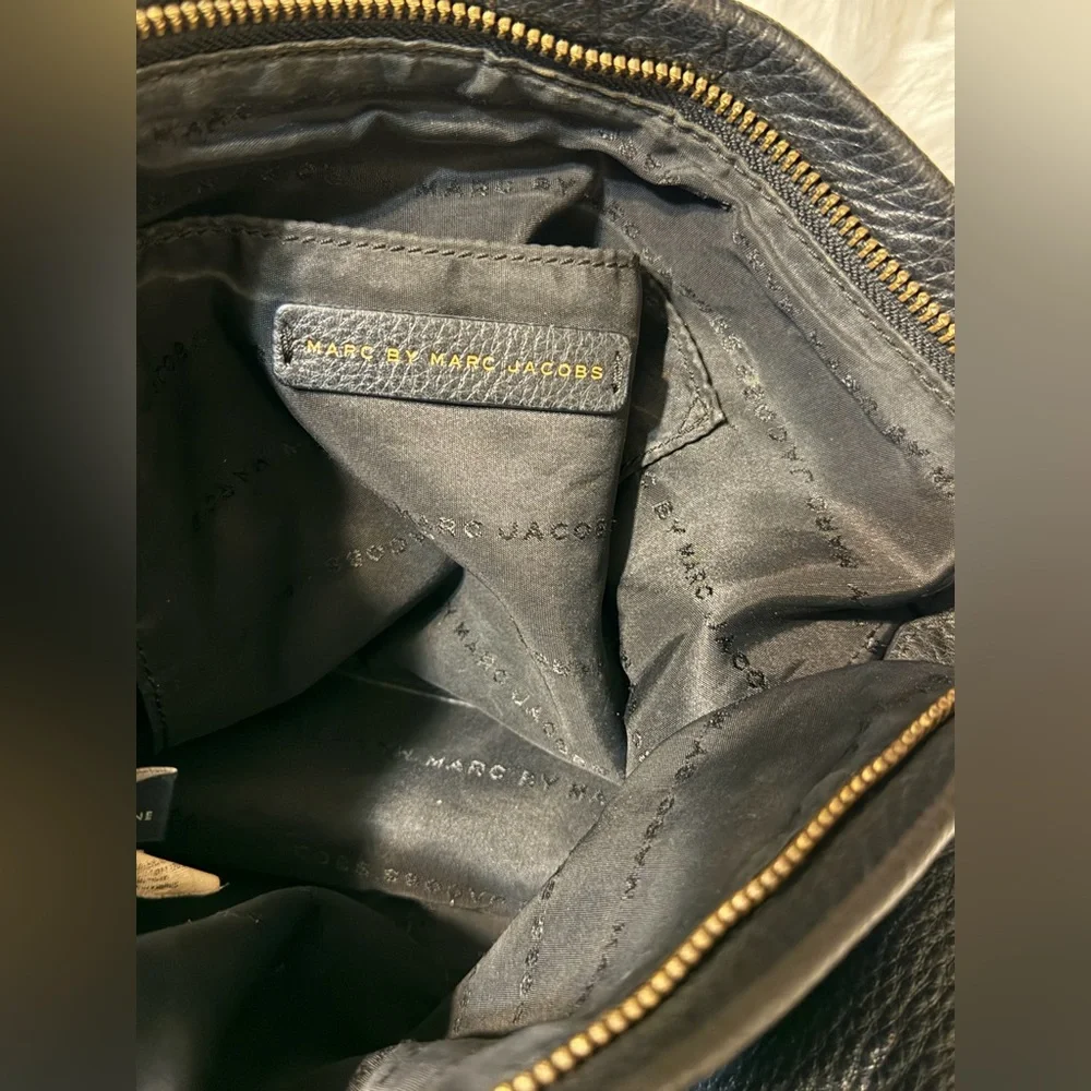 Marc Jacobs Hobo Black Pebbled Leather Bag with Gold Hardware - Picture 12 of 13